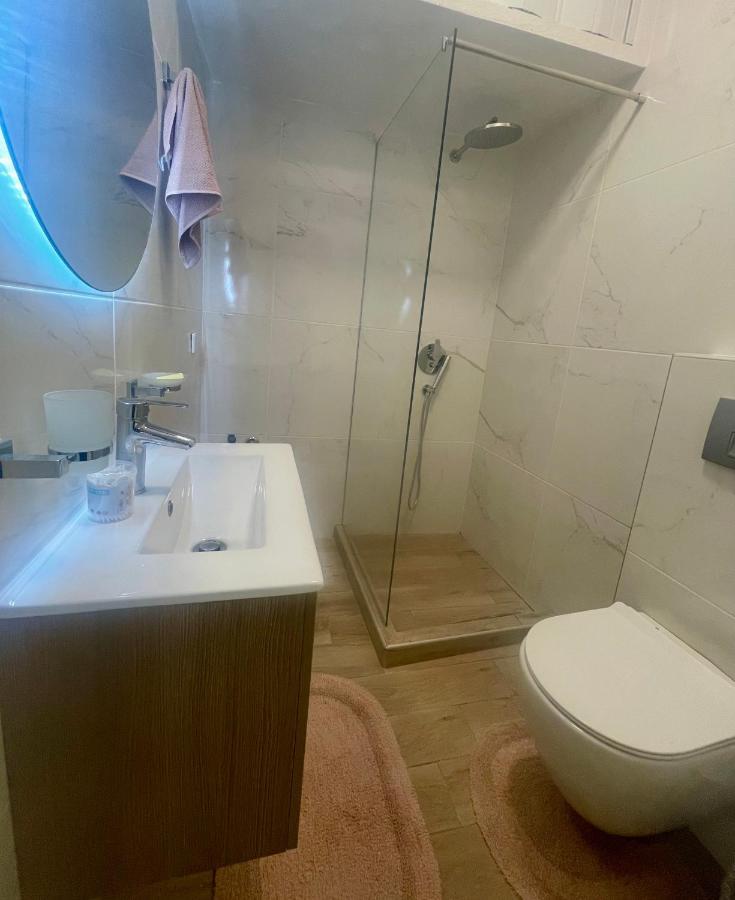 Demetrios Apartments เทสซาโลนิกิ ภายนอก รูปภาพ