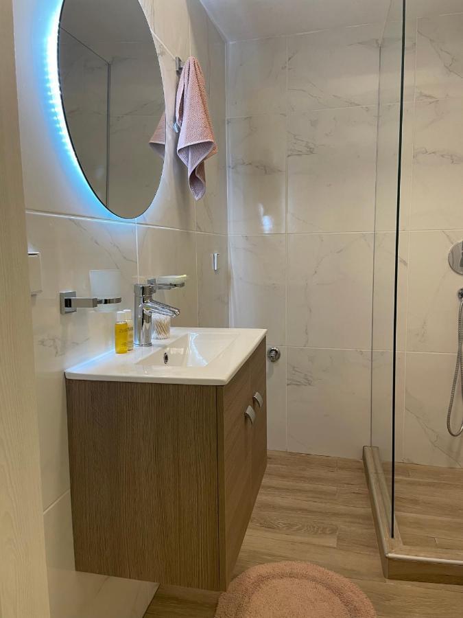 Demetrios Apartments เทสซาโลนิกิ ภายนอก รูปภาพ